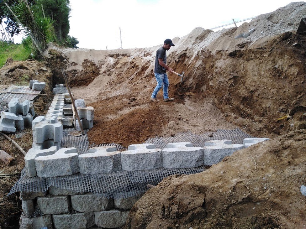 Muros de Contenci&oacute;n